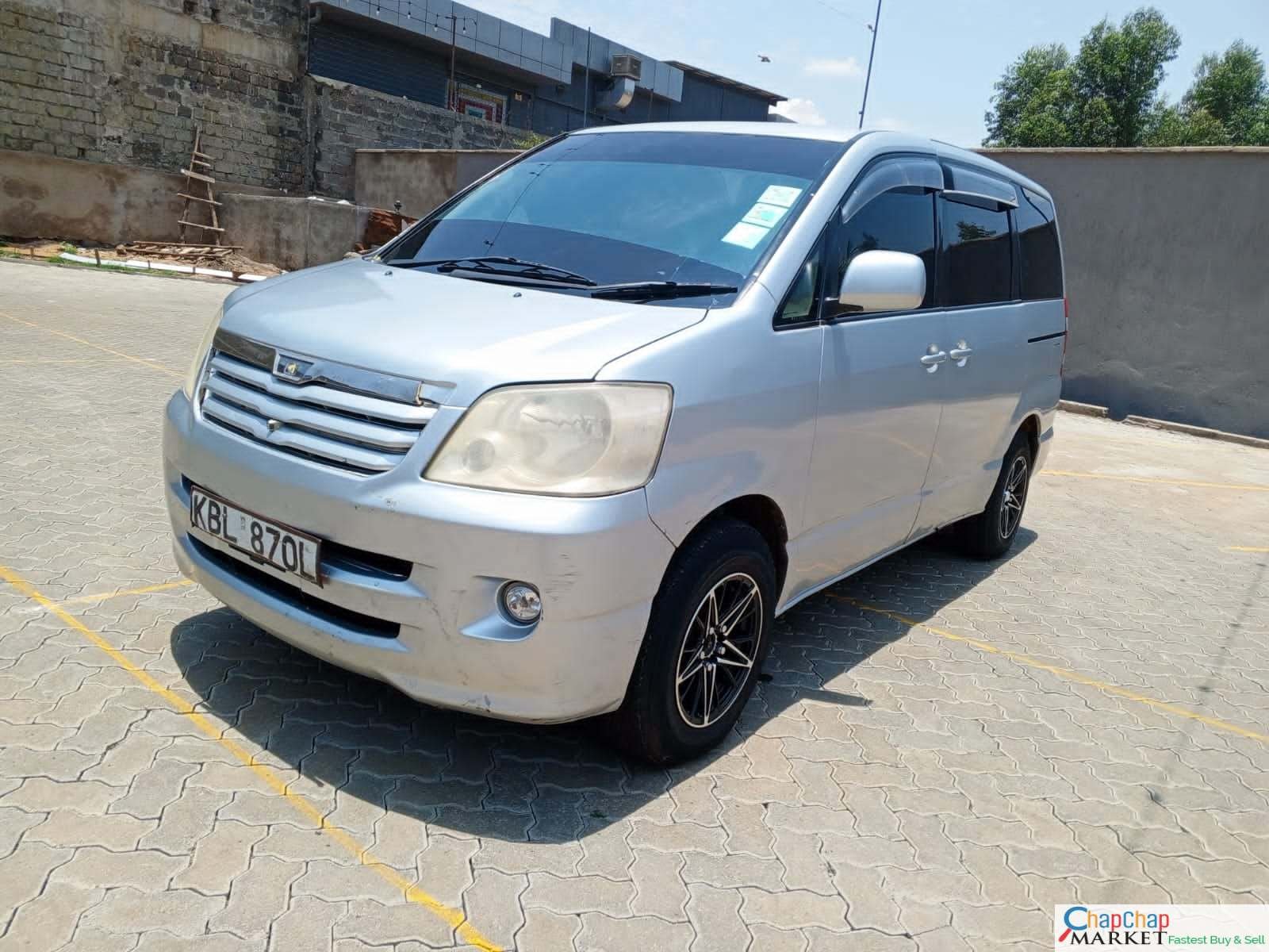 Toyota Noah 470K ONLY QUICK SALE You Pay 30% Deposit Trade in OK Hire purchase installments Exclusive (SOLD)