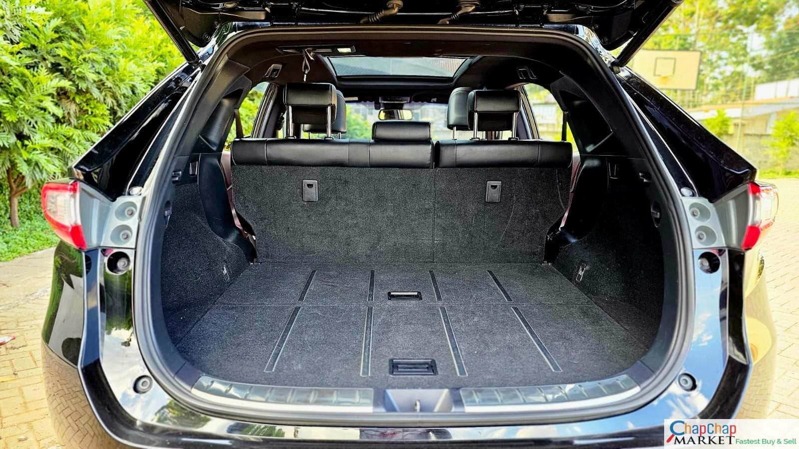 TOYOTA HARRIER 2018 SUNROOF LEATHER QUICK SALE new arrival You Pay 30% Deposit Hire purchase installments UpTo 70% financing/finance NO CRB STATUS CHECK Trade in OK New