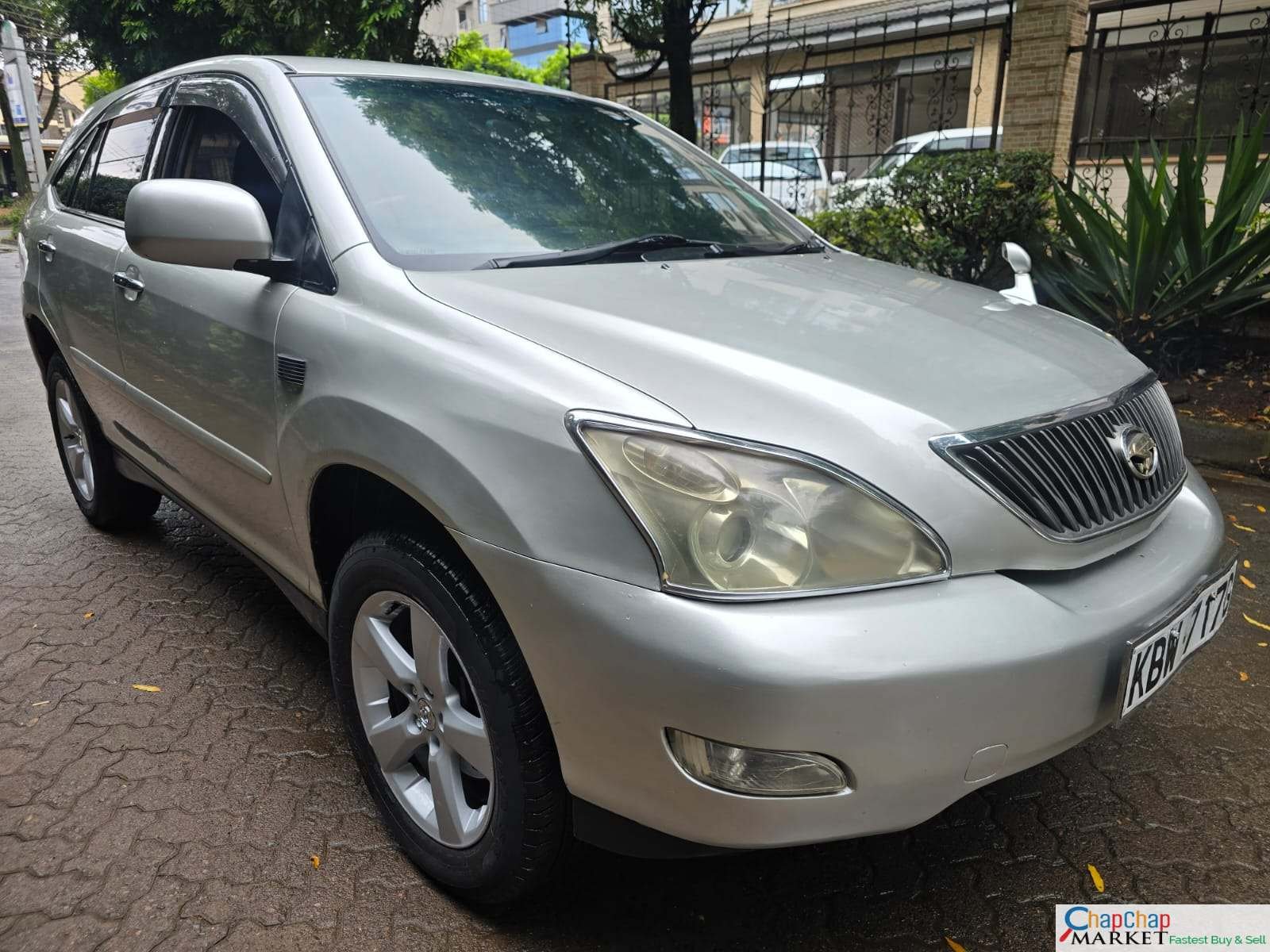 Toyota Harrier VERY CLEAN QUICK SALE You Pay 30% Deposit Hire purchase installments UpTo 70% financing/finance NO CRB STATUS CHECK Trade in OK EXCLUSIVE