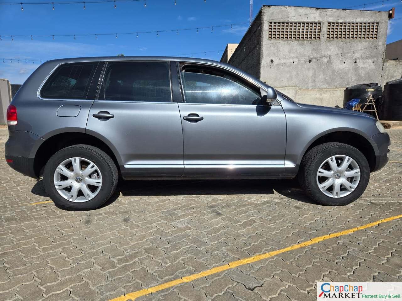 VOLKSWAGEN VW TOUAREG UICK SALE You Pay 30% Deposit Hire purchase installments UpTo 70% financing/finance NO CRB STATUS CHECK Trade in OK EXCLUSIVE