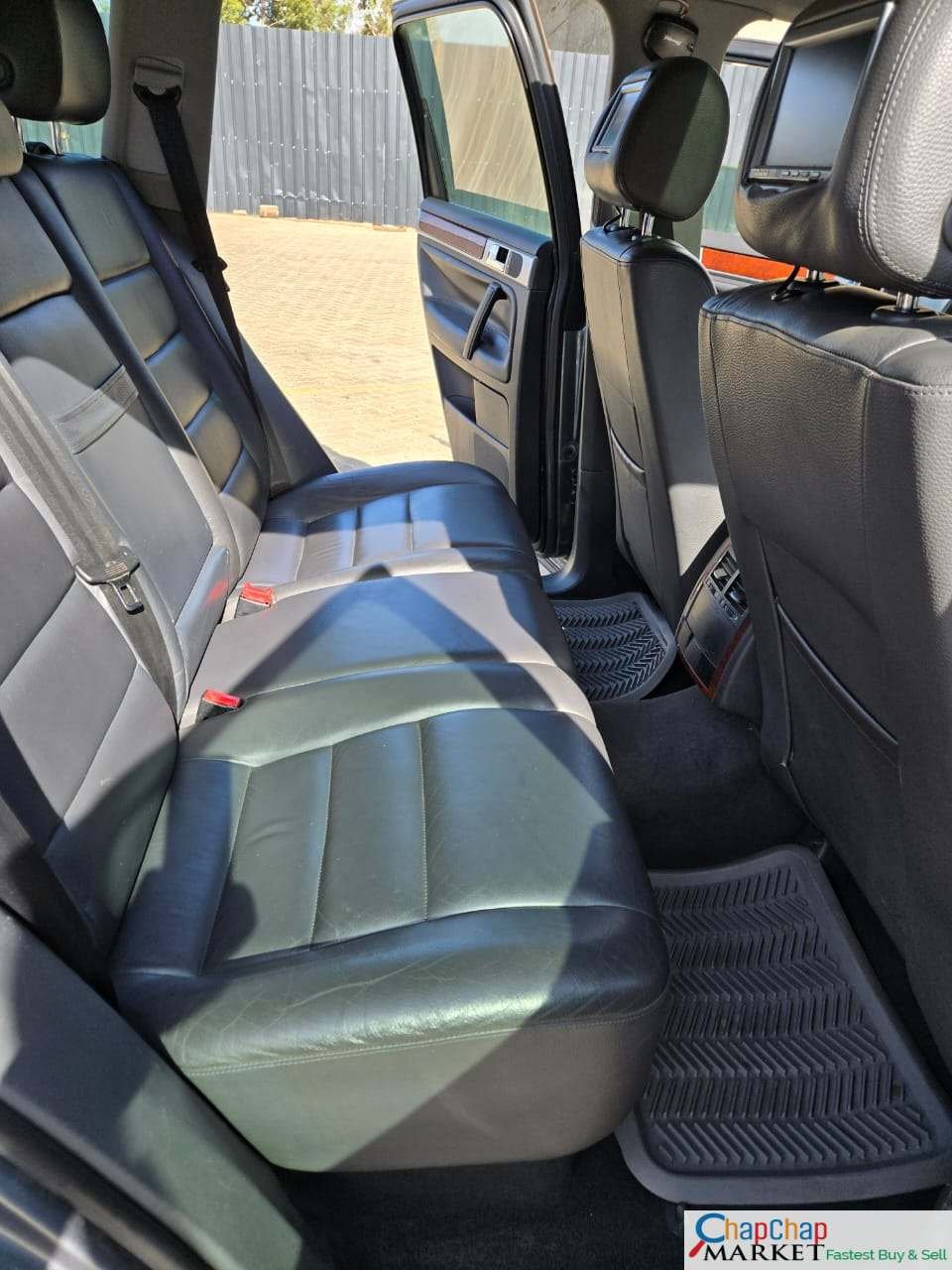 VOLKSWAGEN VW TOUAREG UICK SALE You Pay 30% Deposit Hire purchase installments UpTo 70% financing/finance NO CRB STATUS CHECK Trade in OK EXCLUSIVE