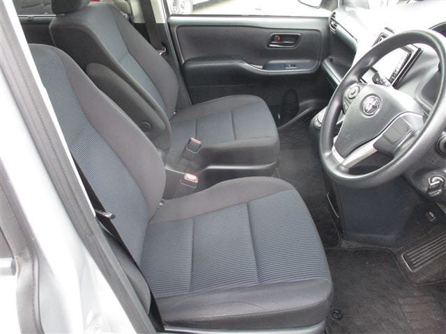 Toyota Harrier New arrival New shape QUICK SALE You Pay 30% Deposit Hire purchase installments UpTo 70% financing/finance NO CRB STATUS CHECK Trade in OK EXCLUSIVE
