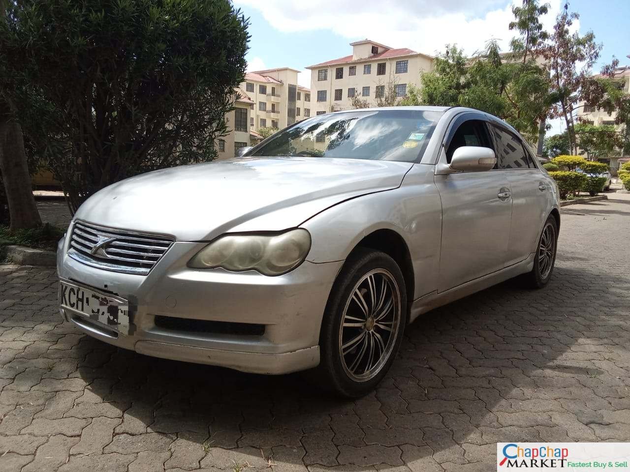 Toyota Mark x KCH 630K QUICK SALE You Pay 30% Deposit Hire purchase installments UpTo 70% financing/finance NO CRB STATUS CHECK Trade in OK New
