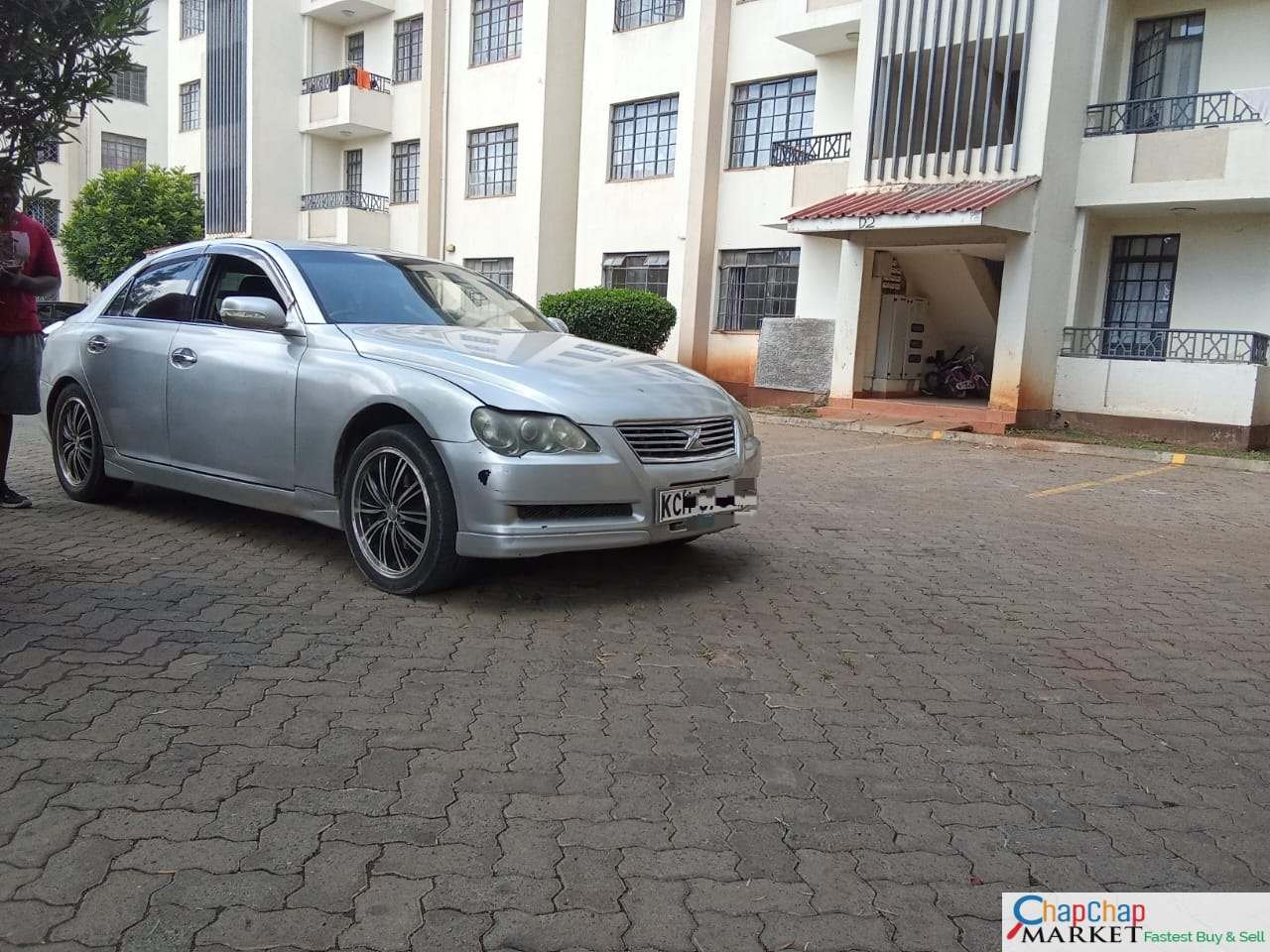 Toyota Mark x KCH 630K QUICK SALE You Pay 30% Deposit Hire purchase installments UpTo 70% financing/finance NO CRB STATUS CHECK Trade in OK New