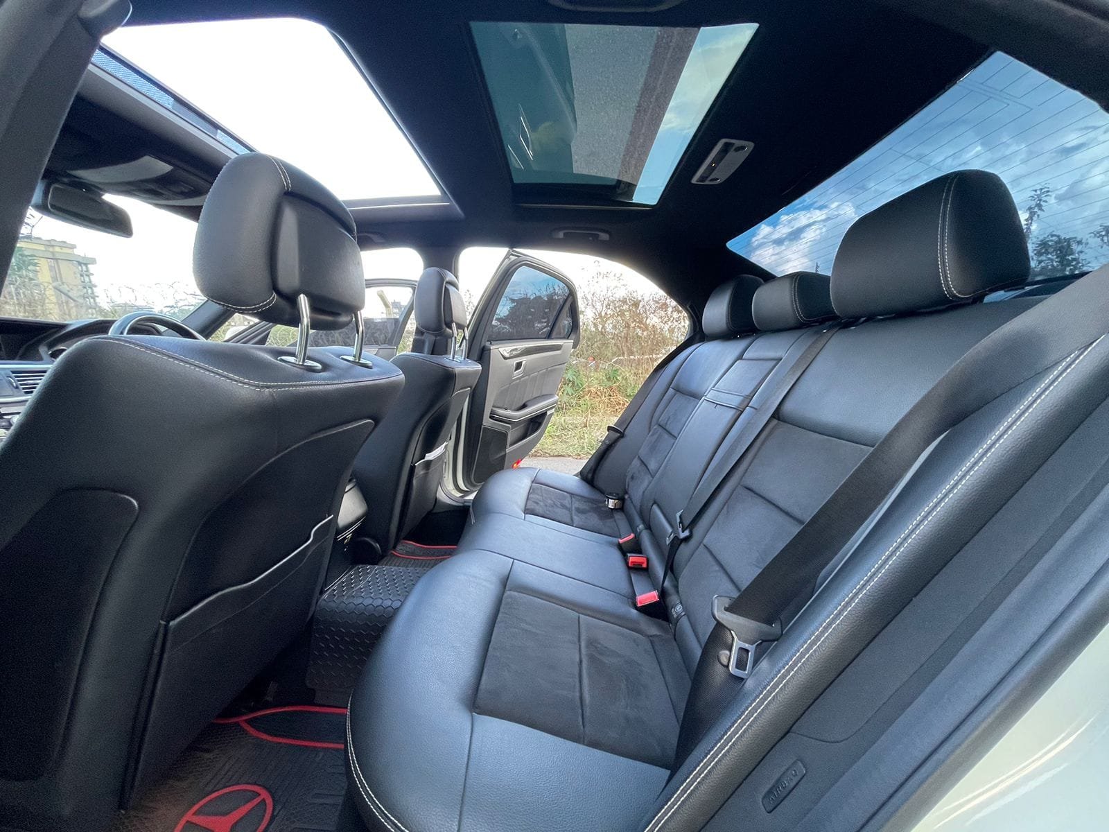 MERCEDES BENZ E CLASS Fully Loaded New Shape QUICK SALE You Pay 30% Deposit Hire purchase installments UpTo 70% financing/finance NO CRB STATUS CHECK 🔥