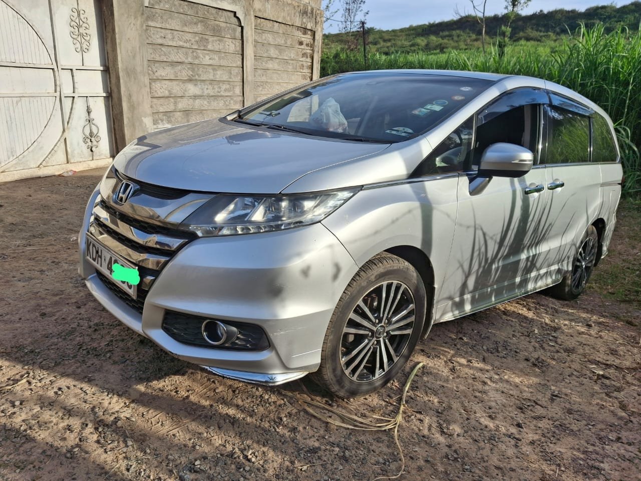 Honda Odyssey QUICK SALE You Pay 30% Deposit Hire purchase installments UpTo 70% financing/finance NO CRB STATUS CHECK Trade in OK new