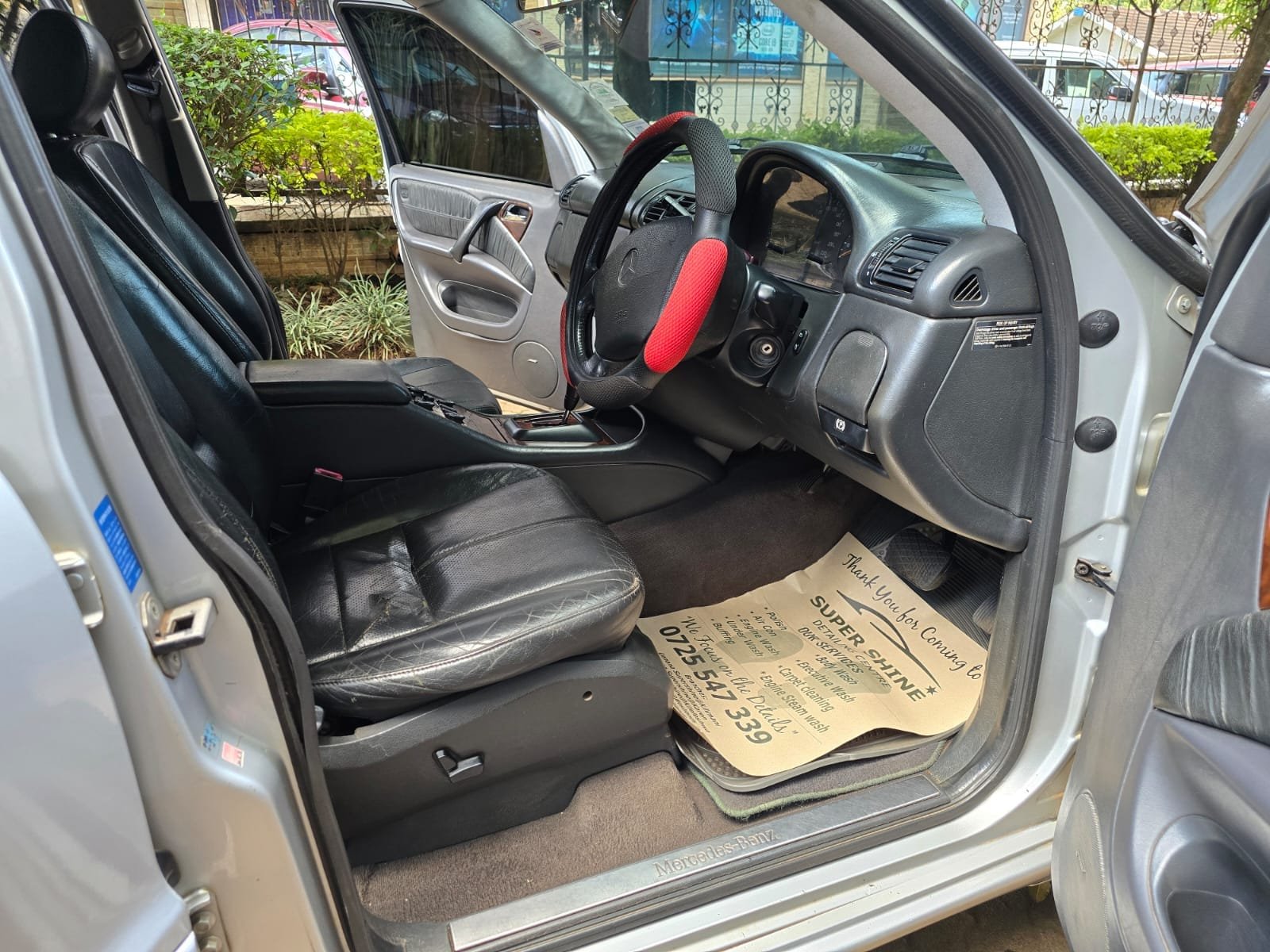 MERCEDES BENZ ML 320 970K Only QUICK SALE You Pay 30% Deposit Hire purchase installments UpTo 70% financing/finance NO CRB STATUS CHECK Trade in OK EXCLUSIVE
