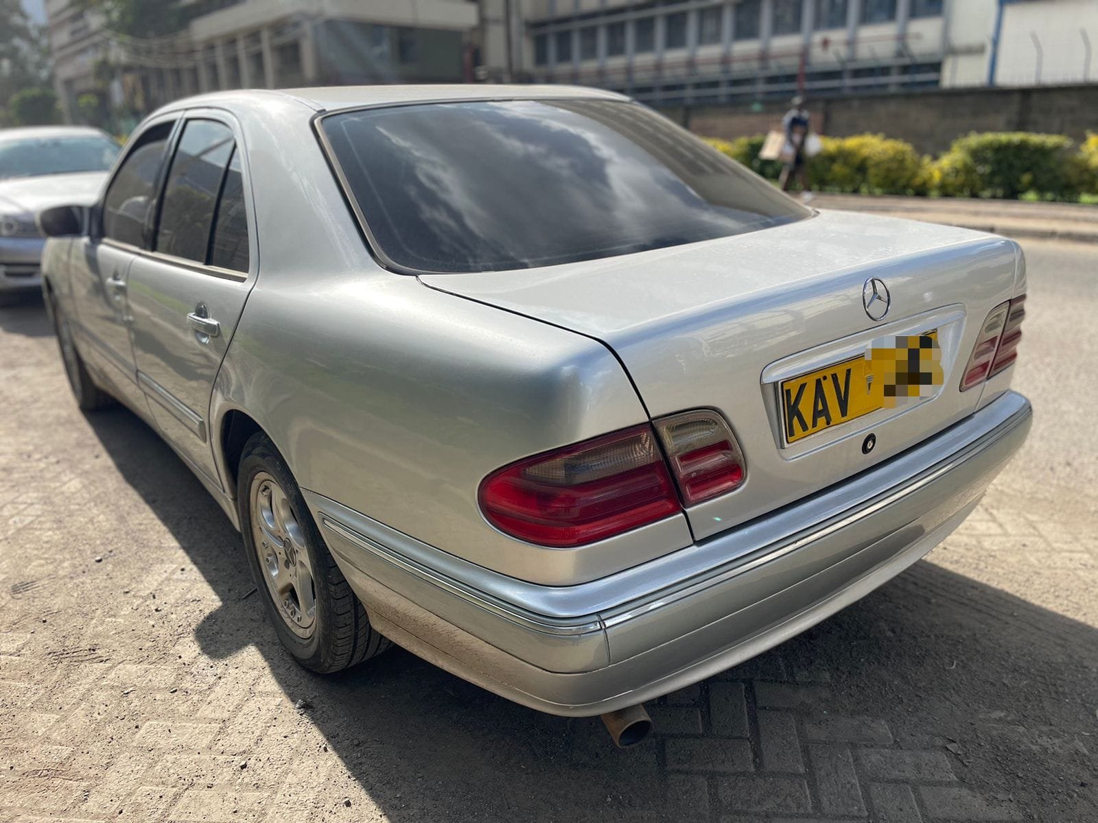 Mercedes Benz E CLASS e200 QUICK SALE You Pay 30% Deposit Hire purchase installments UpTo 70% financing/finance NO CRB STATUS CHECK Trade in OK EXCLUSIVE