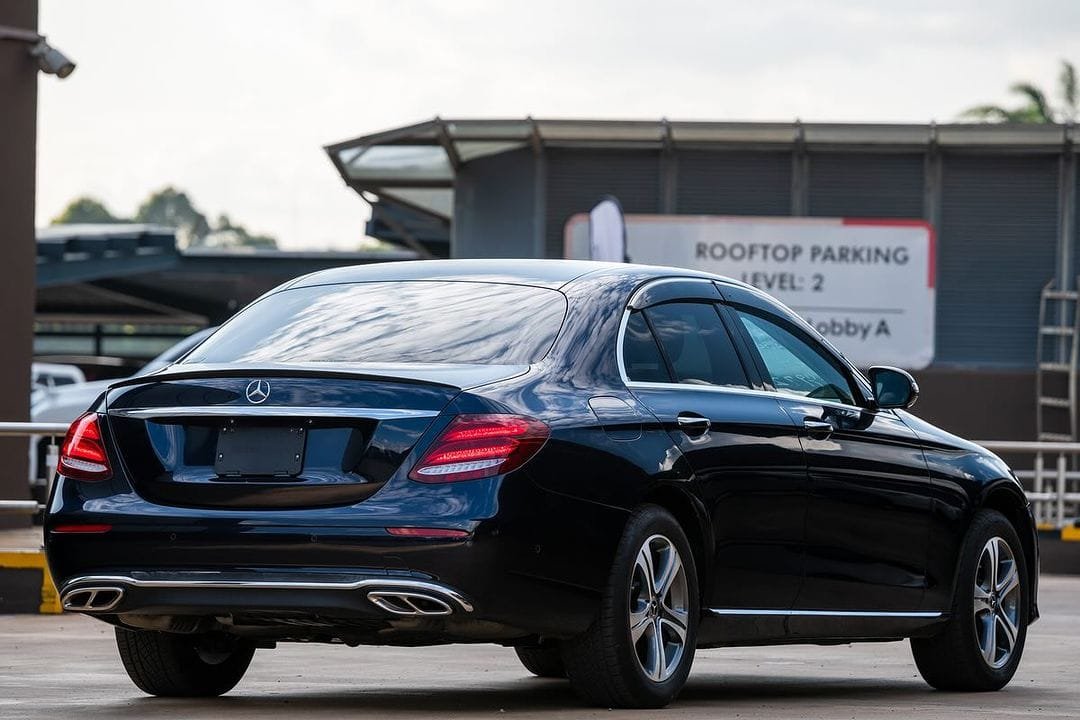 Mercedes E200 NEW ARRIVAL QUICK SALE You Pay 30% Deposit Hire purchase installments UpTo 70% financing/finance NO CRB STATUS CHECK Trade in OK