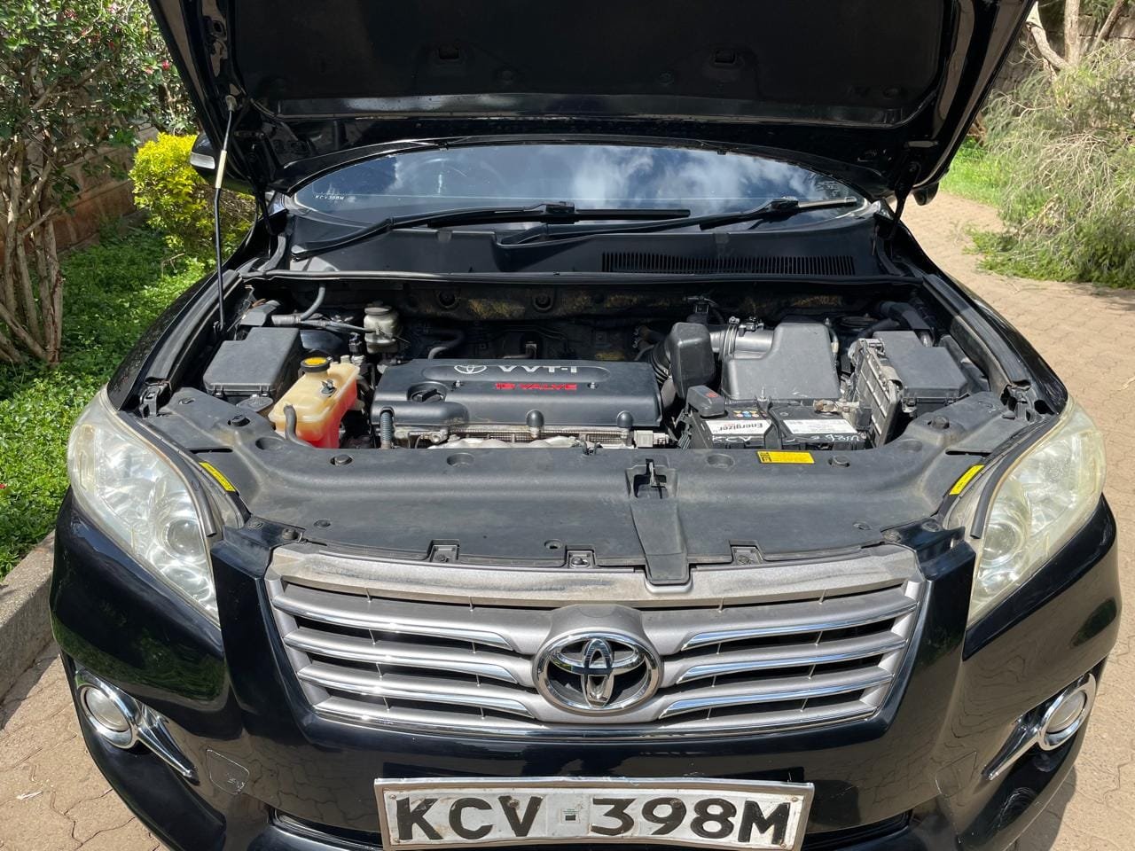 TOYOTA Vanguard 2012 1.54M ONLY 😲 QUICK SALE You Pay 30% Deposit Hire purchase installments UpTo 70% financing/finance NO CRB STATUS CHECK Trade in OK EXCLUSIVE