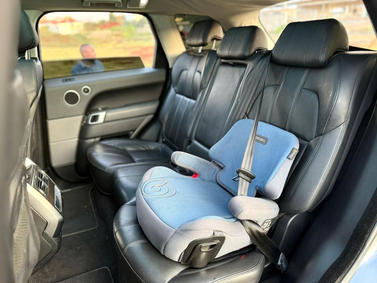 RANGE ROVER SPORT Panoramic QUICK SALE You Pay 30% Deposit Hire purchase installments UpTo 70% financing/finance NO CRB STATUS CHECK Trade in OK EXCLUSIVE