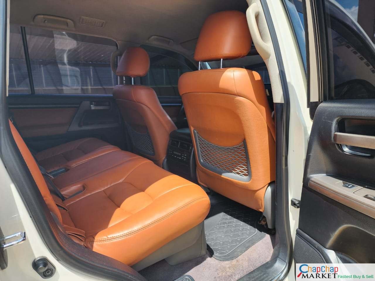 TOYOTA LAND-CRUISER V8 QUICK SALE QUICK SALE You Pay 30% Deposit Hire purchase installments UpTo 70% financing/finance NO CRB STATUS CHECK Trade in OK