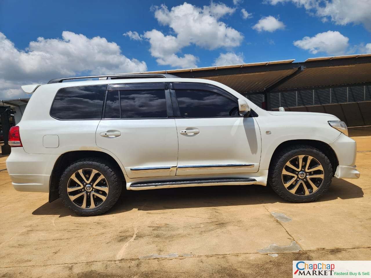 TOYOTA LAND-CRUISER V8 QUICK SALE QUICK SALE You Pay 30% Deposit Hire purchase installments UpTo 70% financing/finance NO CRB STATUS CHECK Trade in OK