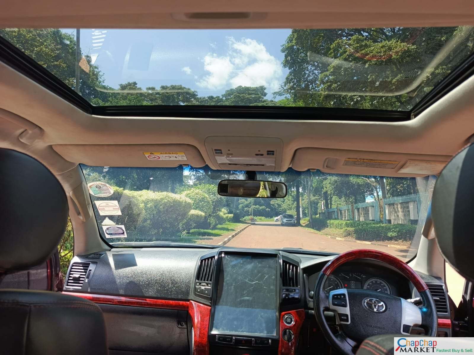 TOYOTA LAND-CRUISER V8 ZX fully loaded QUICK SALE QUICK SALE You Pay 30% Deposit Hire purchase installments UpTo 70% financing/finance NO CRB STATUS CHECK Trade in OK