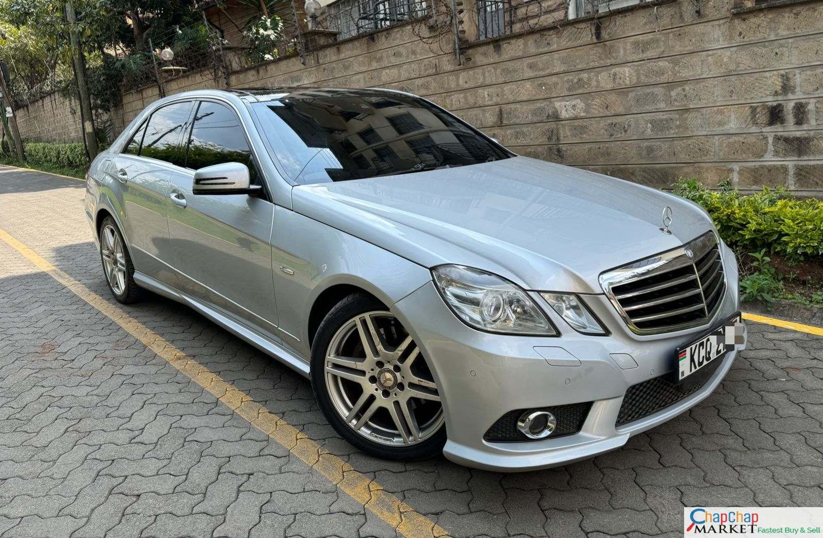 Mercedes Benz E250 fully loaded QUICK SALE You Pay 30% Deposit Hire purchase installments UpTo 70% financing/finance NO CRB STATUS CHECK Trade in OK