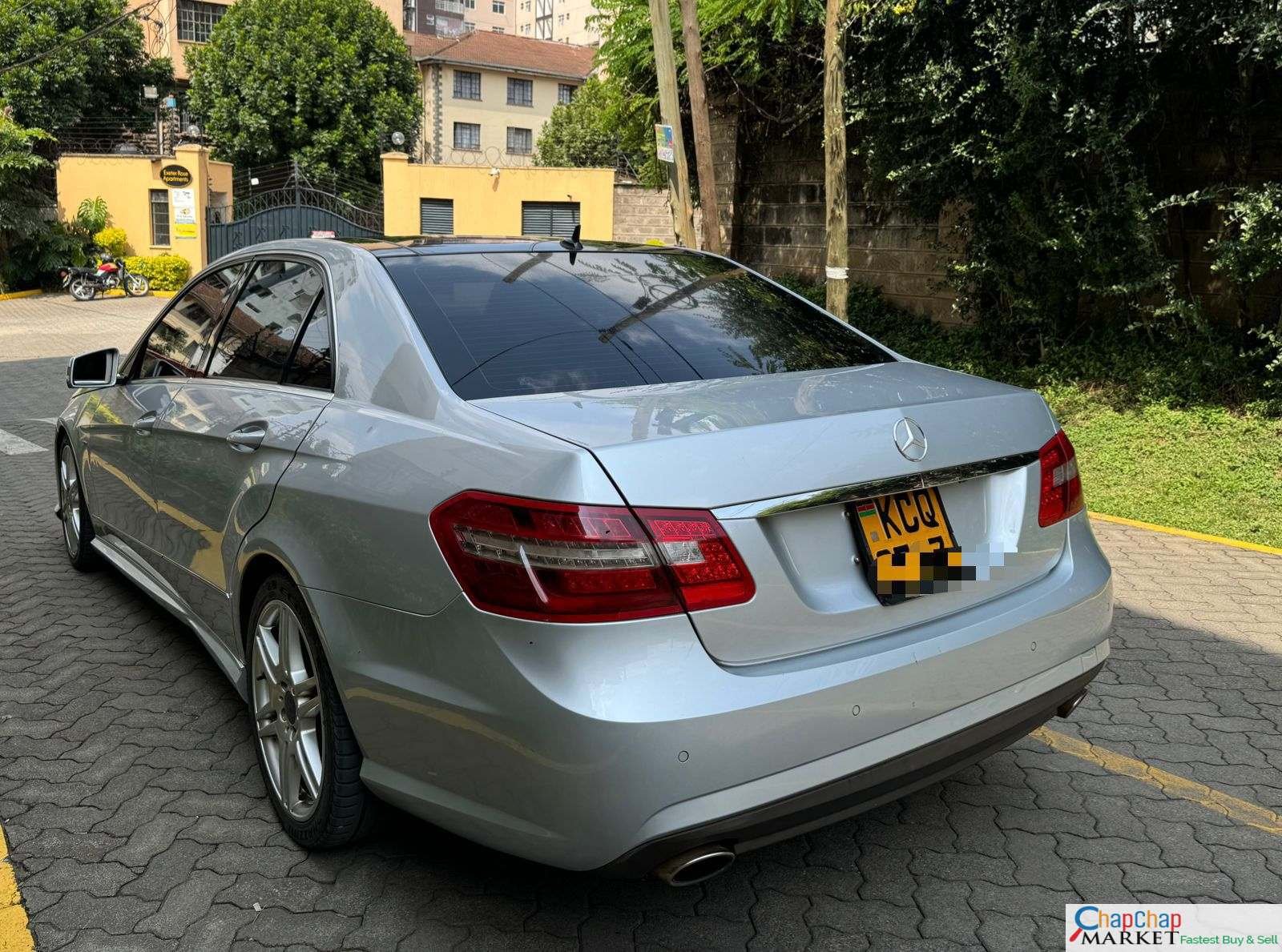 Mercedes Benz E250 fully loaded QUICK SALE You Pay 30% Deposit Hire purchase installments UpTo 70% financing/finance NO CRB STATUS CHECK Trade in OK