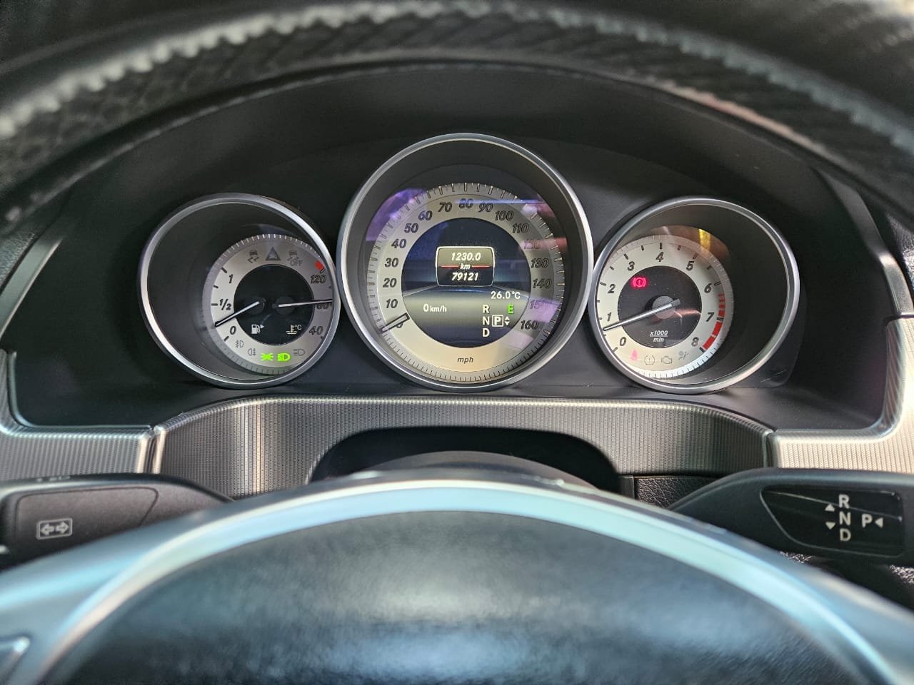 MERCEDES BENZ E-250 FULLY LOADED QUICK SALE You Pay 30% Deposit Hire purchase installments UpTo 70% financing/finance NO CRB STATUS CHECK Trade in OK