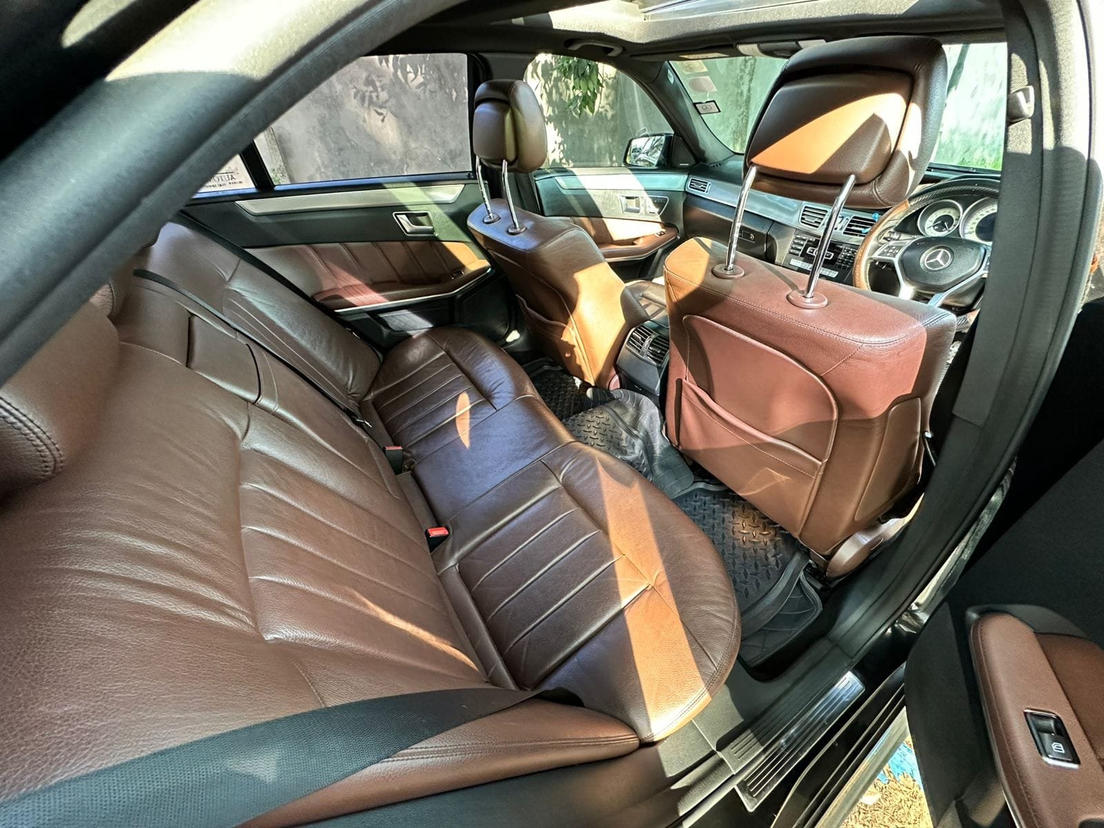 MERCEDES BENZ E-250 FULLY LOADED QUICK SALE You Pay 30% Deposit Hire purchase installments UpTo 70% financing/finance NO CRB STATUS CHECK Trade in OK