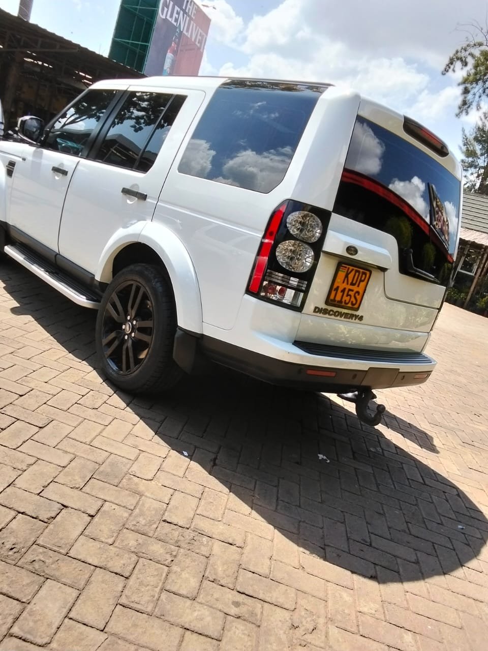 Land Rover DISCOVERY 4 QUICK SALE You Pay 30% Deposit Hire purchase installments UpTo 70% financing/finance NO CRB STATUS CHECK Trade in OK 25 IMG 20241218 WA0115
