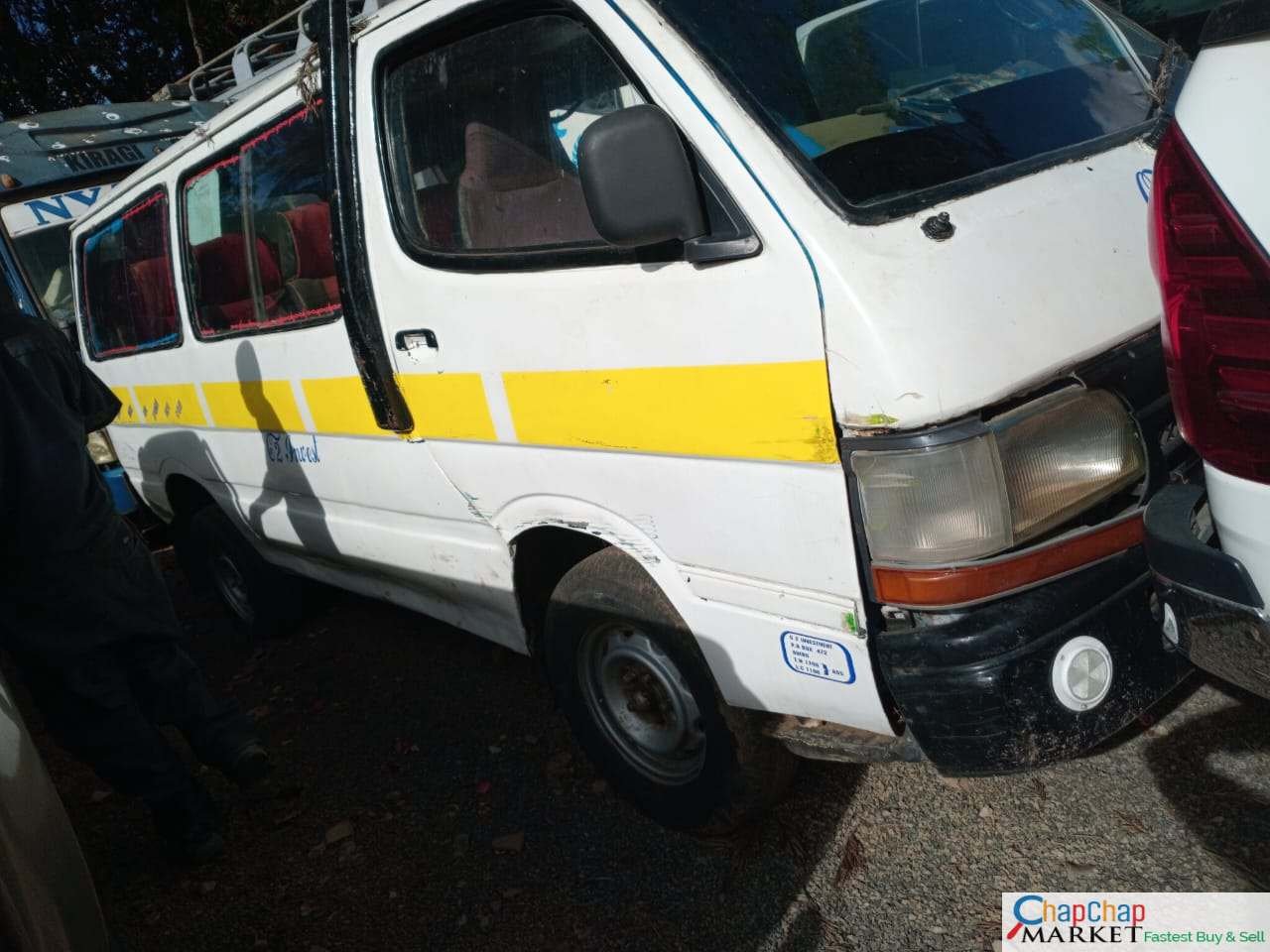 TOYOTA HIACE 5L clean matatu 200K ONLY 😲 QUICK SALE You Pay 30% Deposit Hire purchase installments UpTo 70% financing/finance NO CRB STATUS CHECK Trade in OK EXCLUSIVE