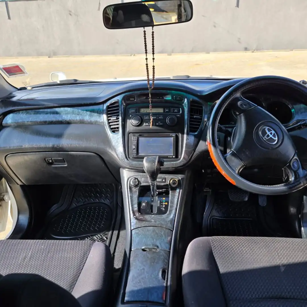 TOYOTA KLUGER QUICK SALE You Pay 30% Deposit Hire purchase installments UpTo 70% financing/finance NO CRB STATUS CHECK Trade in OK