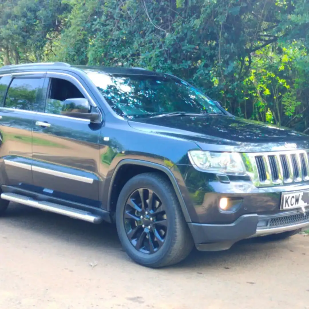 Jeep Grand Cherokee QUICK SALE QUICK SALE You Pay 30% Deposit Hire purchase installments UpTo 70% financing/finance NO CRB STATUS CHECK Trade in OK