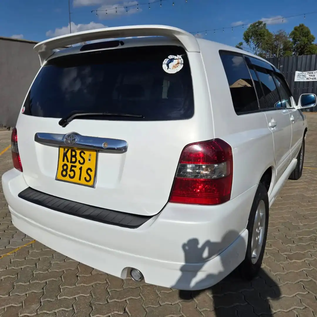 TOYOTA KLUGER QUICK SALE You Pay 30% Deposit Hire purchase installments UpTo 70% financing/finance NO CRB STATUS CHECK Trade in OK