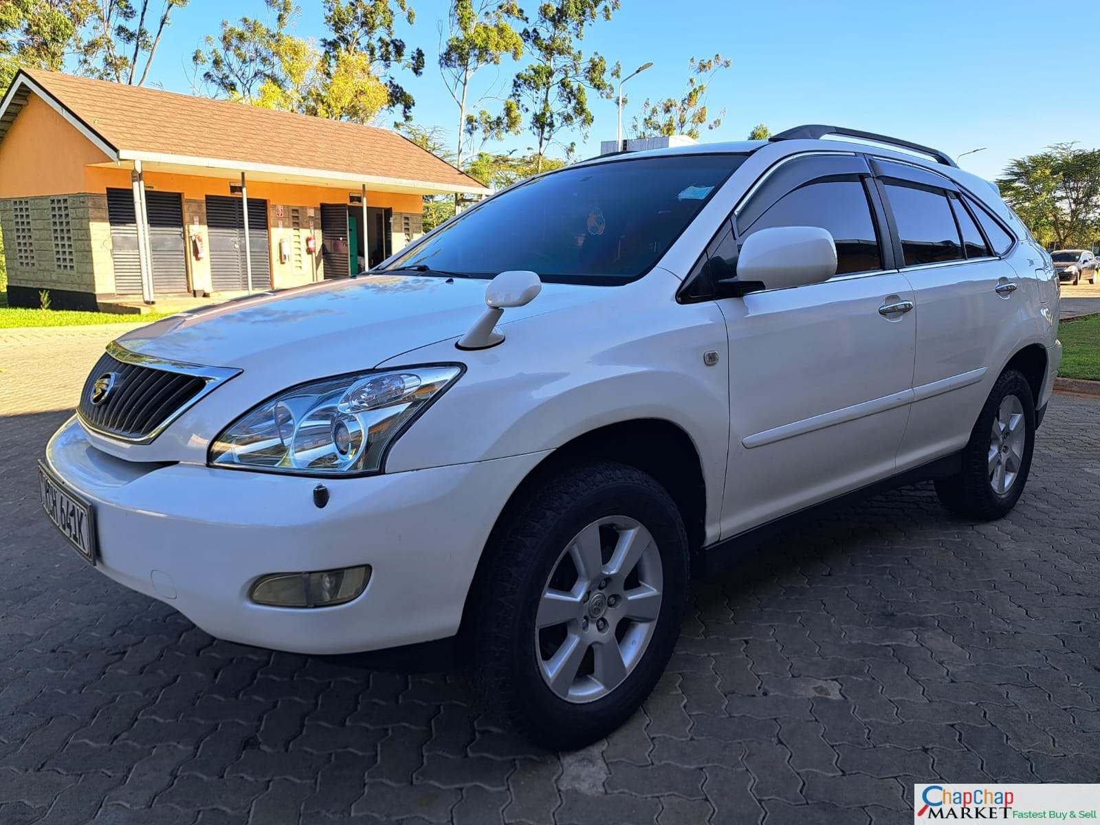 Toyota Harrier QUICK SALE You Pay 30% Deposit Hire purchase installments HP UpTo 70% financing/finance NO CRB STATUS CHECK Trade in OK 240g