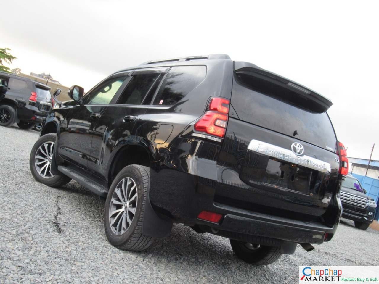 Toyota land-cruiser Prado 2020 TX-l sunroof leather 6.5M Only New Arrival New Shape QUICK SALE You Pay 30% Deposit Hire purchase installments HP UpTo 70% financing/finance NO CRB STATUS CHECK Trade in OK