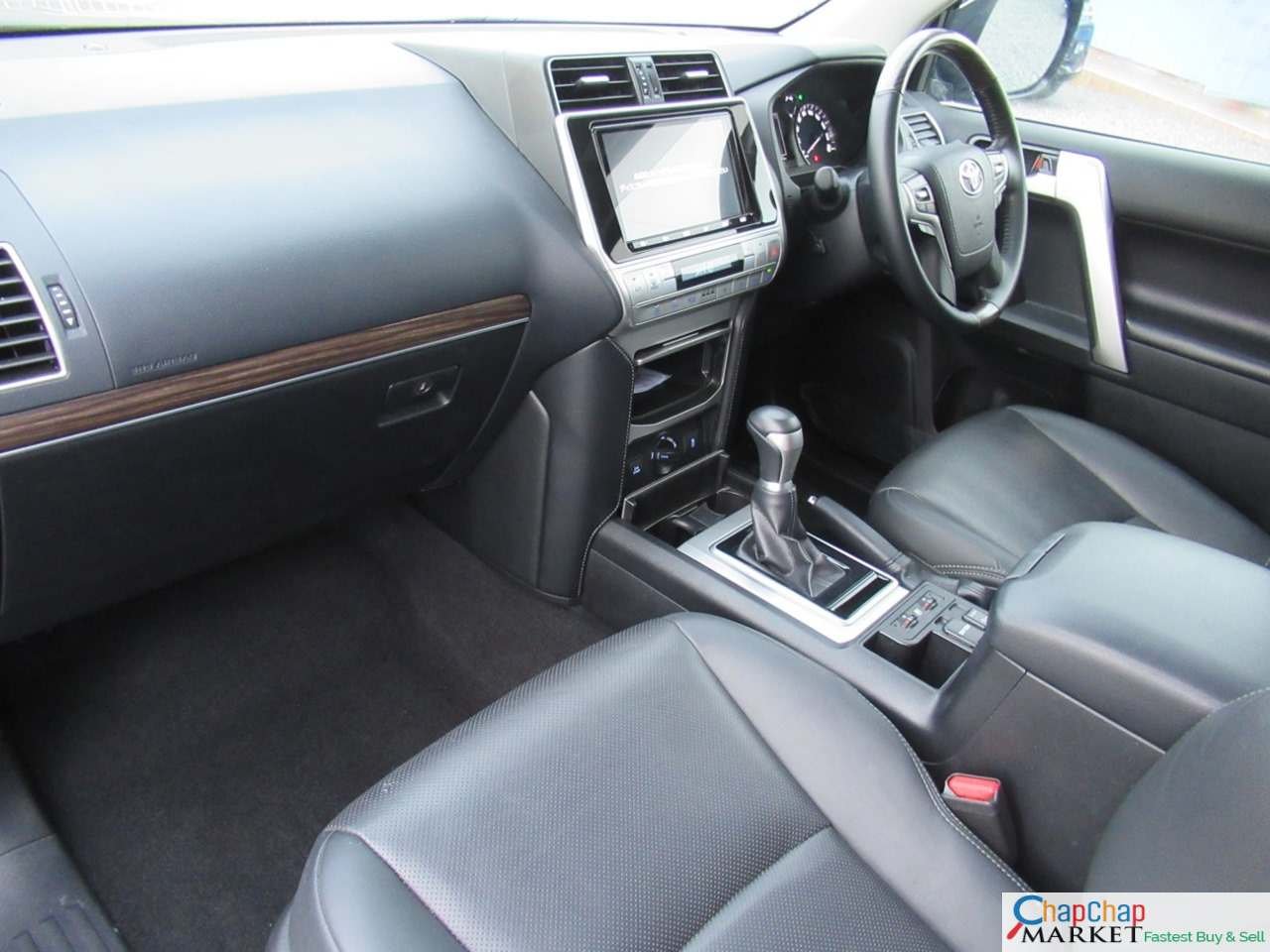 Toyota land-cruiser Prado 2020 TX-l sunroof leather 6.5M Only New Arrival New Shape QUICK SALE You Pay 30% Deposit Hire purchase installments HP UpTo 70% financing/finance NO CRB STATUS CHECK Trade in OK