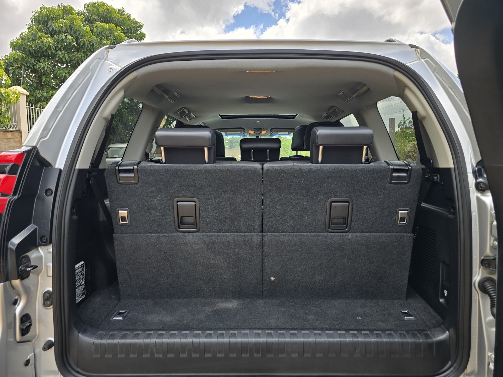 Toyota Land-Cruiser Prado VX-L New Arrival QUICK SALE You Pay 30% Deposit Hire purchase installments HP UpTo 70% financing/finance NO CRB STATUS CHECK Trade in OK
