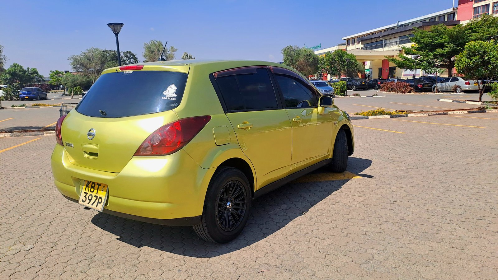 Nissan Tiida QUICK SALE You Pay 30% Deposit Hire purchase installments HP UpTo 70% financing/finance NO CRB STATUS CHECK Trade in OK hatchback