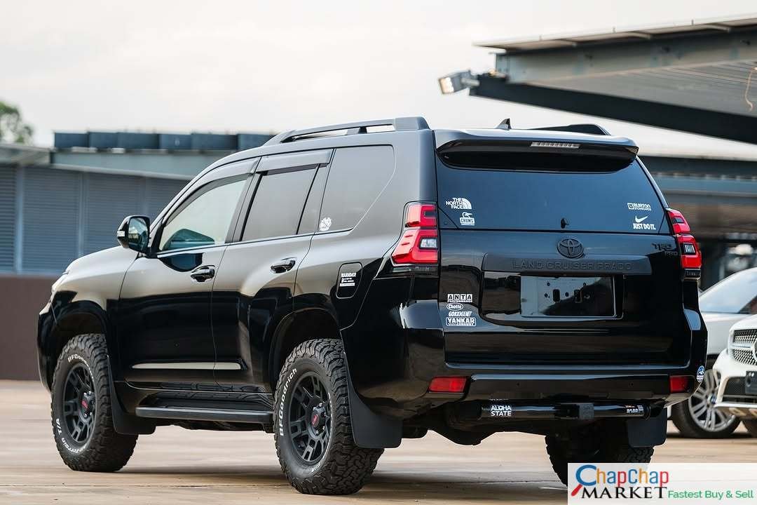 Toyota Land-Cruiser Prado 33k km New shape New Arrival Fully loaded Black beauty QUICK SALE You Pay 30% Deposit Hire purchase installments HP UpTo 70% financing/finance NO CRB STATUS CHECK Trade in OK