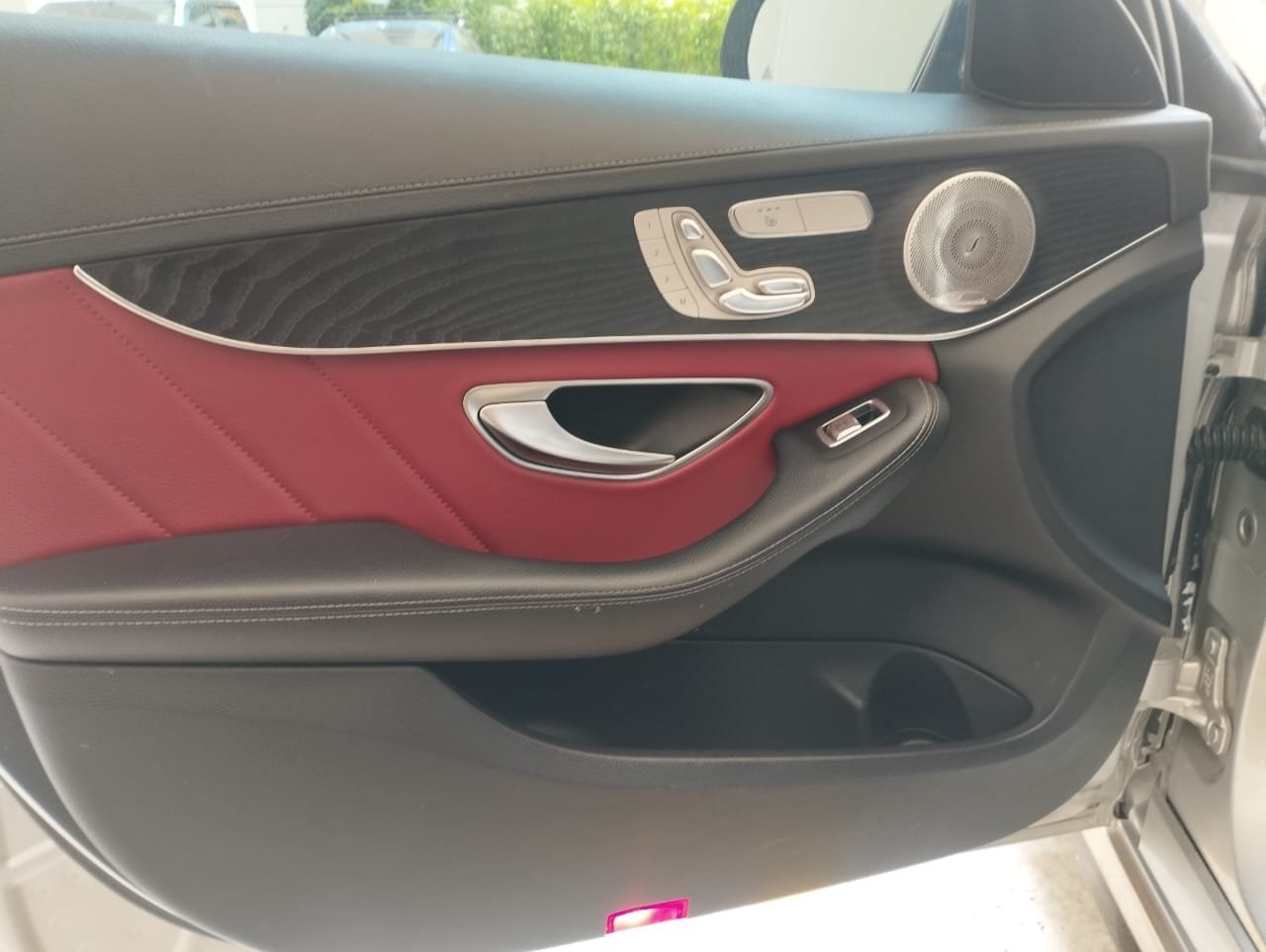 Mercedes Benz C250 AVANTGARDE AMG SPORT with panoramic MOON-ROOF sunroof QUICK SALE You Pay 30% Deposit Hire purchase installments HP UpTo 70% financing/finance NO CRB STATUS CHECK Trade in OK