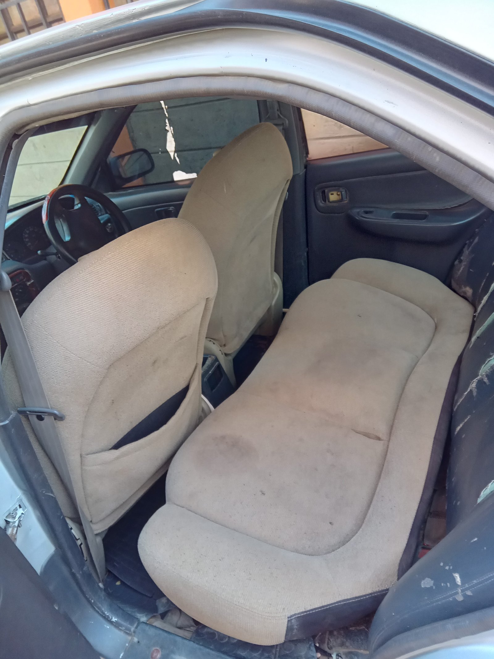 Nissan Sunny b14 195K ONLY 😲 🤯 QUICK SALE You Pay 30% Deposit Hire purchase installments HP UpTo 70% financing/finance NO CRB STATUS CHECK Trade in OK
