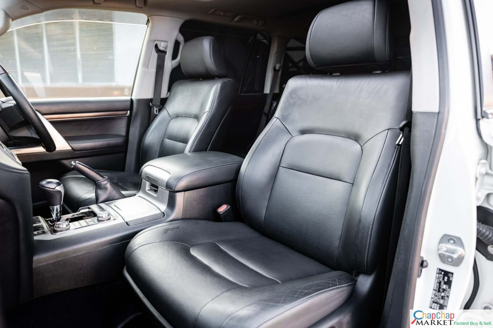 Toyota Land-Cruiser V8  Asian Owner 2017 7.2M ONLY 😲 🤯 QUICK SALE You Pay 30% Deposit Hire purchase installments HP UpTo 70% financing/finance NO CRB STATUS CHECK Trade in OK
