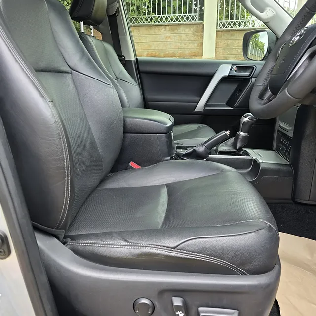 Toyota Land-Cruiser VX-L Fully Loaded DIESEL 3.0 New Arrival 🤩 QUICK SALE You Pay 30% Deposit Hire purchase installments HP UpTo 70% financing/finance NO CRB STATUS CHECK Trade in OK 27 Task 64284a3c7fe1714b