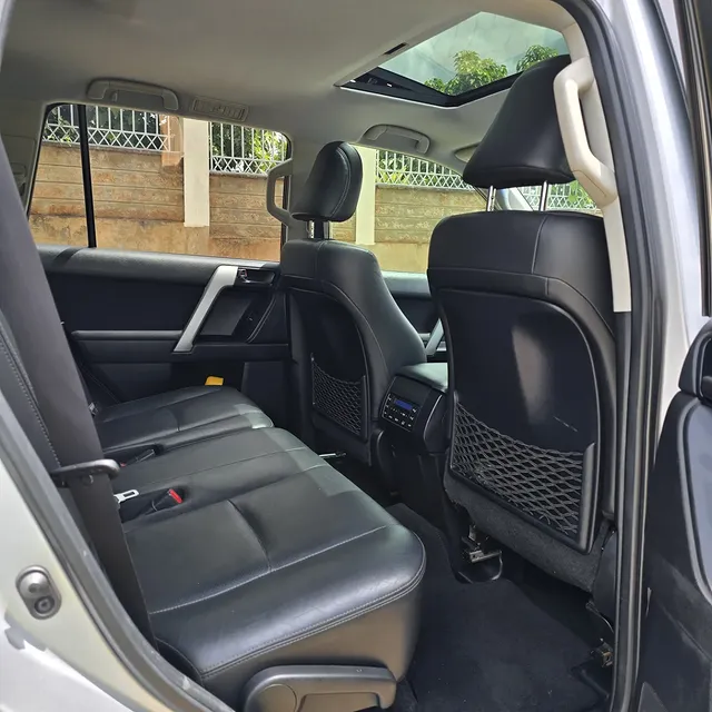 Toyota Land-Cruiser VX-L Fully Loaded DIESEL 3.0 New Arrival 🤩 QUICK SALE You Pay 30% Deposit Hire purchase installments HP UpTo 70% financing/finance NO CRB STATUS CHECK Trade in OK 22 Task cca7812ecea1f0cc