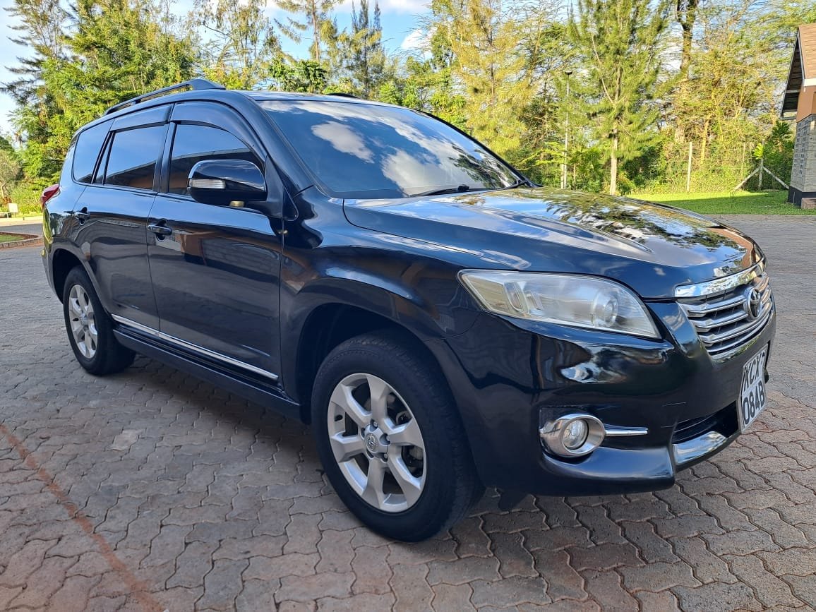 Toyota Vanguard with PANORAMIC SUNROOF QUICK SALE You Pay 30% Deposit Hire purchase installments HP UpTo 70% financing/finance NO CRB STATUS CHECK Trade in OK 19 IMG 20250301 WA0044
