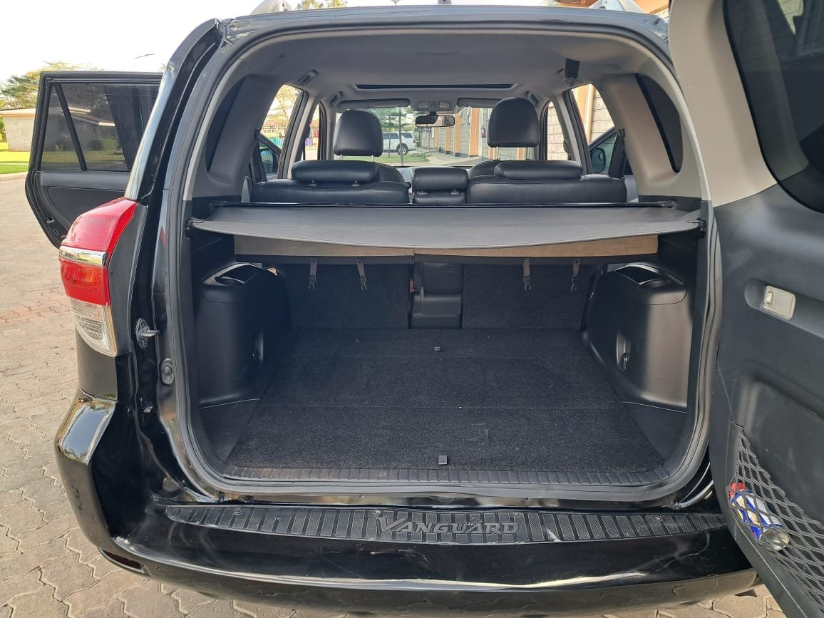 Toyota Vanguard with PANORAMIC SUNROOF QUICK SALE You Pay 30% Deposit Hire purchase installments HP UpTo 70% financing/finance NO CRB STATUS CHECK Trade in OK 17 IMG 20250301 WA0048
