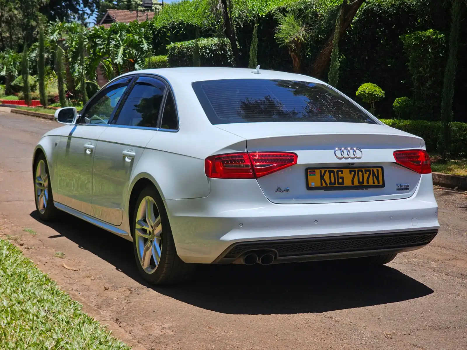 AUDI A4 SEDAN fully loaded QUICK SALE You Pay 30% Deposit Hire purchase installments HP UpTo 70% financing/finance NO CRB STATUS CHECK Trade in OK