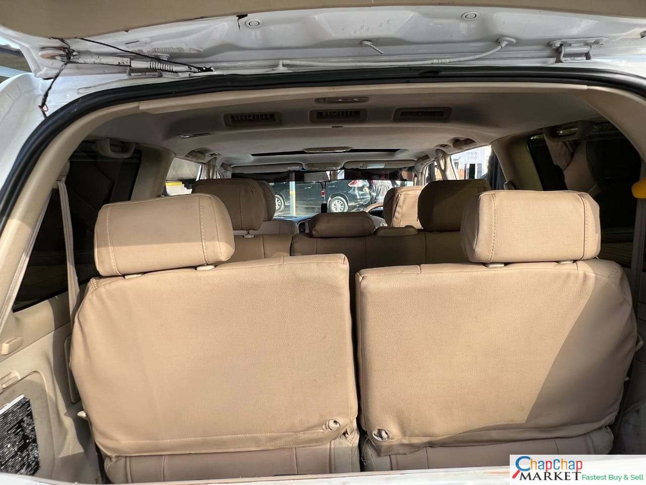 Toyota LAND-CRUISER V8 100 SERIES SUNROOF QUICK SALE You Pay 30% Deposit Hire purchase installments HP UpTo 70% financing/finance NO CRB STATUS CHECK Trade in OK