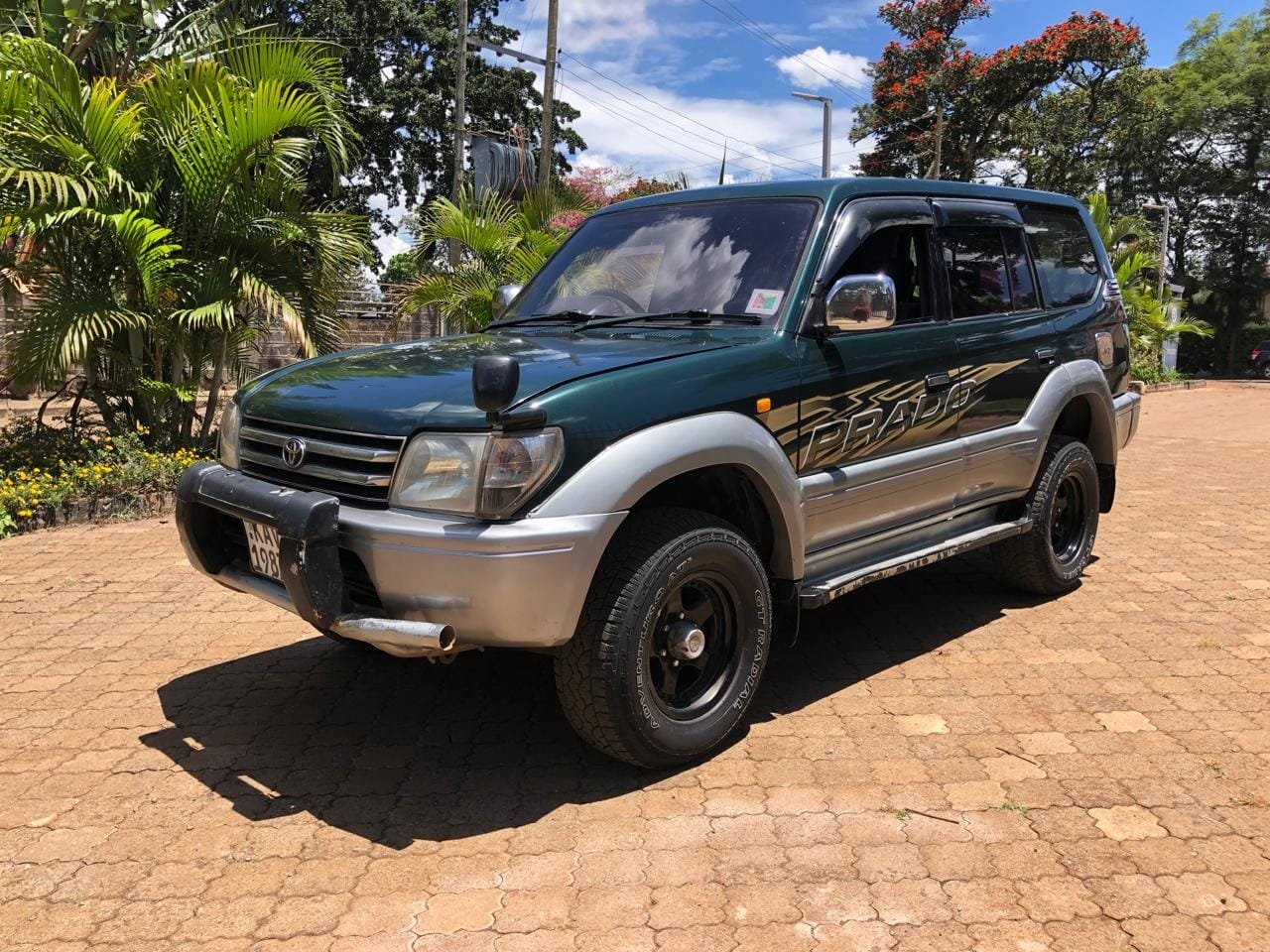 Toyota Land-Cruiser Prado J-95 Fully Loaded QUICK SALE You Pay 30% Deposit Hire purchase installments HP UpTo 70% financing/finance NO CRB STATUS CHECK Trade in OK