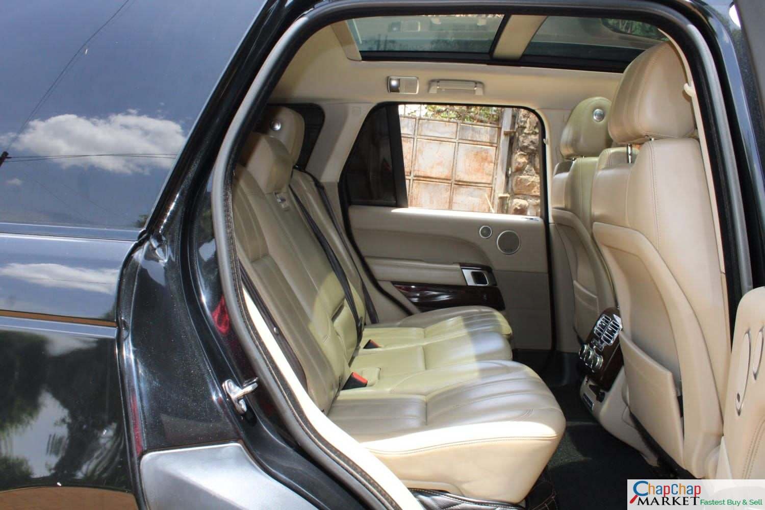 RANGE ROVER VOGUE 3L PARONAMIC view QUICK SALE You Pay 30% Deposit Hire purchase installments HP UpTo 70% financing/finance NO CRB STATUS CHECK Trade in OK