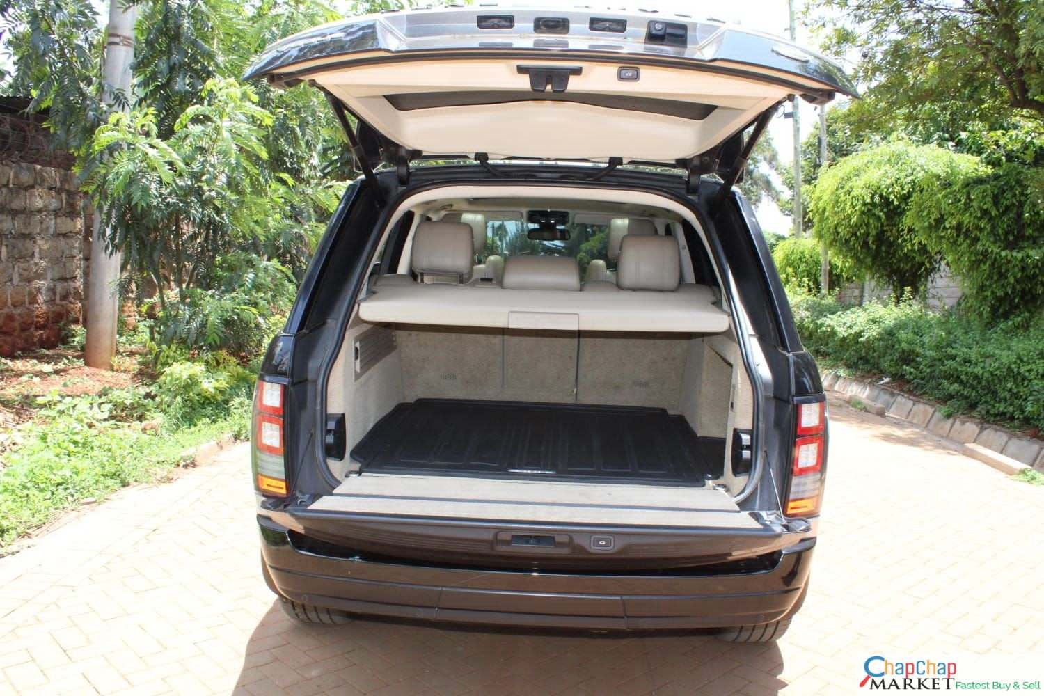 RANGE ROVER VOGUE 3L PARONAMIC view QUICK SALE You Pay 30% Deposit Hire purchase installments HP UpTo 70% financing/finance NO CRB STATUS CHECK Trade in OK