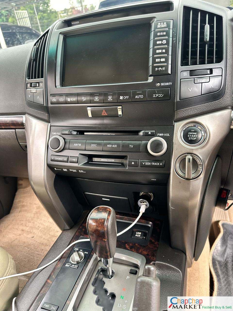 TOYOTA LAND-CRUISER 200 SERIES QUICK SALE You Pay 30% Deposit Hire purchase installments HP UpTo 70% financing/finance NO CRB STATUS CHECK Trade in OK
