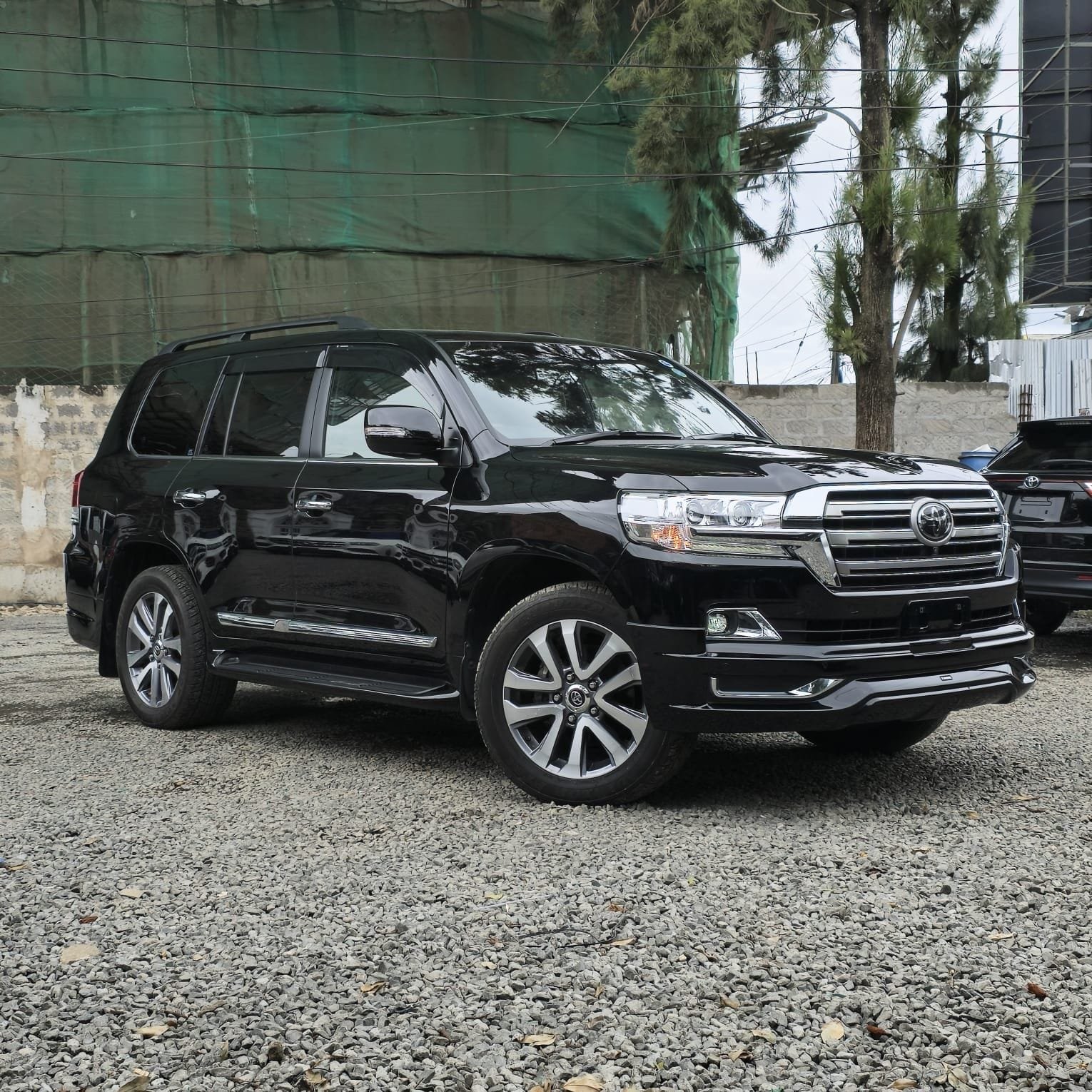 TOYOTA LAND-CRUISER V8 ZX New Arrival New Shape l QUICK SALE You Pay 30% Deposit Hire purchase installments HP UpTo 70% financing/finance NO CRB STATUS CHECK Trade in OK 13 Img 20250404 wa0096