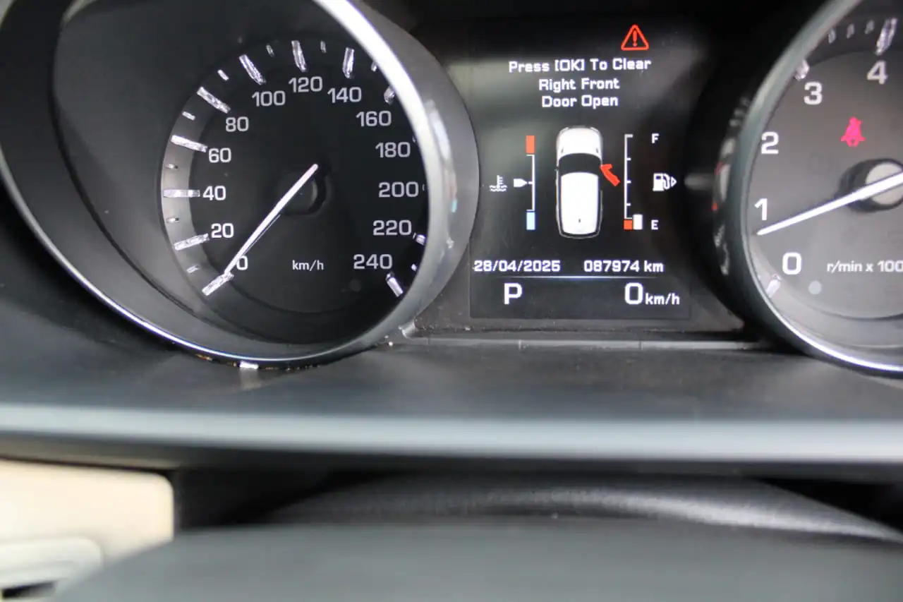 MERCEDES BENZ GL-350 BLUETEC 4MATIC DEAL ON OFFER fully loaded QUICK SALE You Pay 30% Deposit Hire purchase installments HP UpTo 70% financing/finance NO CRB STATUS CHECK Trade in OK