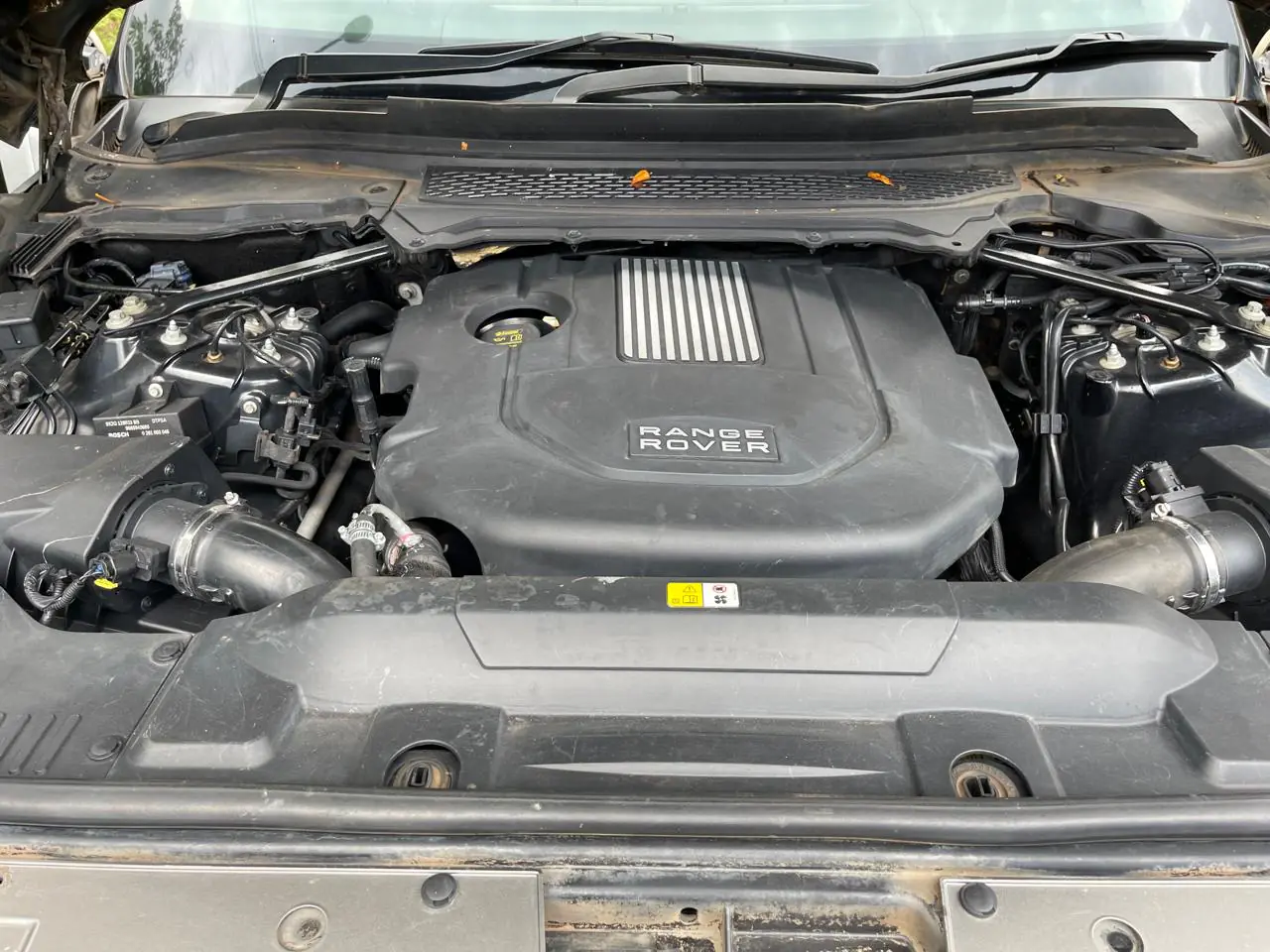 RANGE-ROVER VOGUE QUICKEST SALE EVER DEAL ON OFFER fully loaded QUICK SALE You Pay 30% Deposit Hire purchase installments HP UpTo 70% financing/finance NO CRB STATUS CHECK Trade in OK sdv6 21 Img 20250514 wa0041