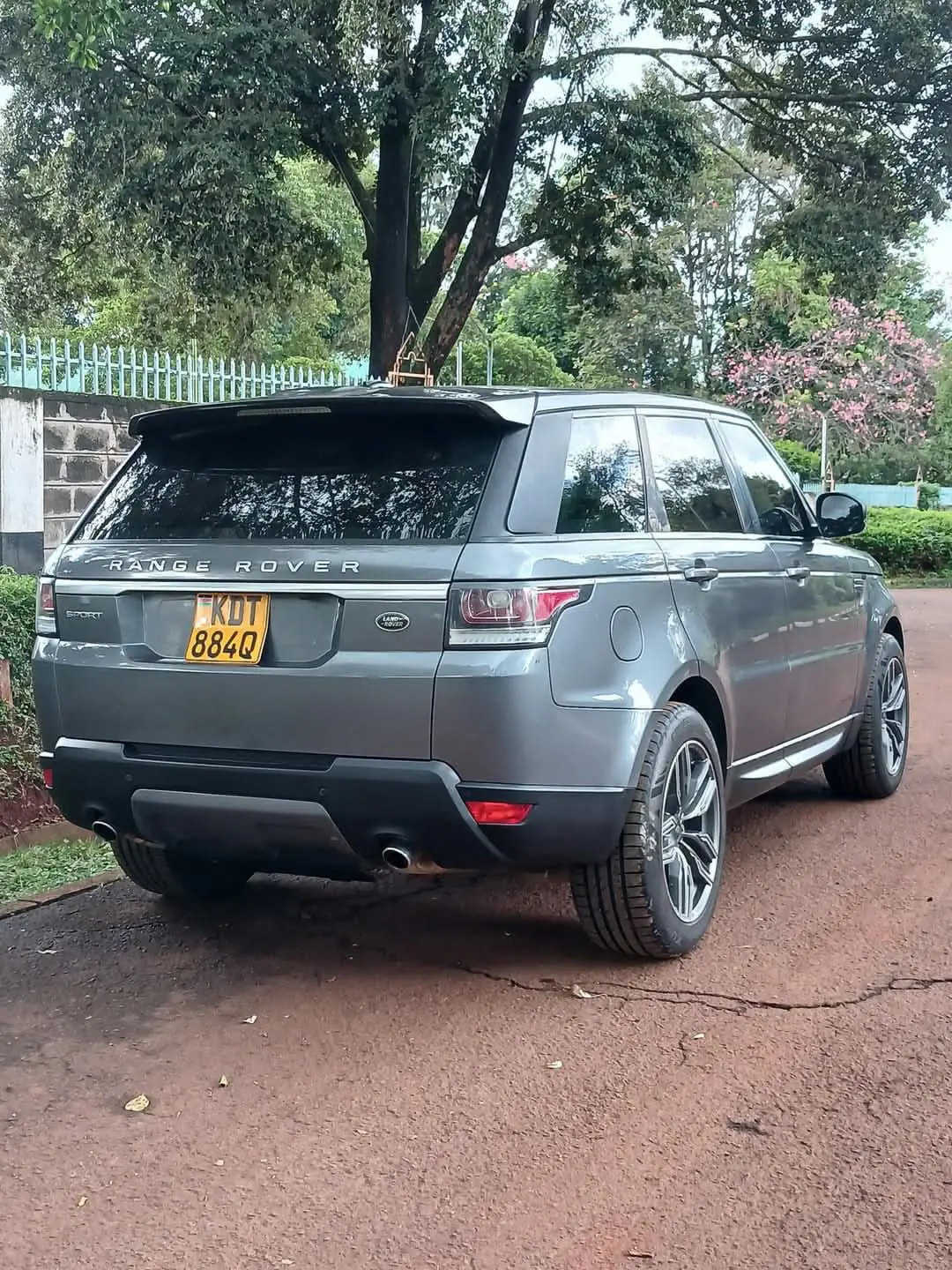 RANGE ROVER Sport HSE fully loaded moon roof on offer Deal QUICK SALE You Pay 30% Deposit Hire purchase installments HP UpTo 70% financing/finance NO CRB STATUS CHECK Trade in OK
